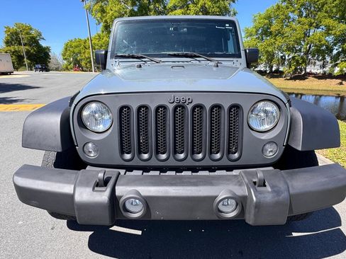 Used 2015 Jeep Wrangler Sport image 18