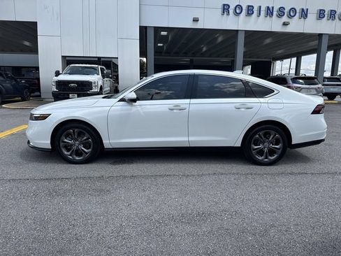 Used 2026 Honda Accord EX-L image 8