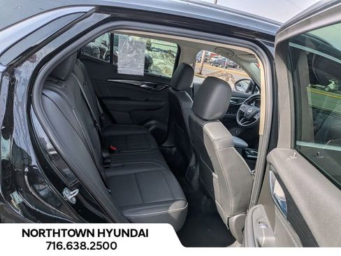 Used 2023 Buick Envision Essence image 36
