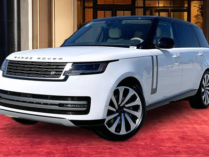 New 2026 Land Rover Range Rover Long Wheelbase SE