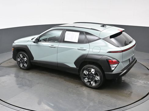 Certified 2025 Hyundai Kona SEL image 33