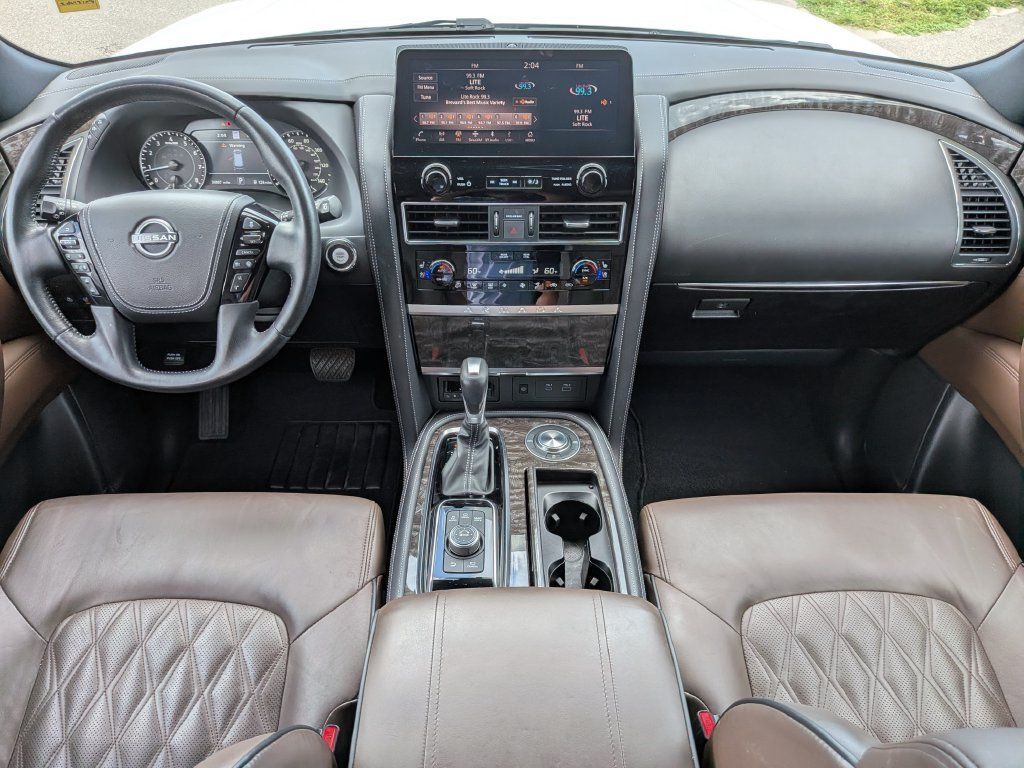 Used 2023 Nissan Armada Platinum RWD image 16