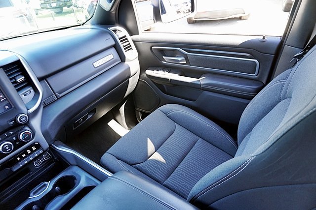 Used 2022 RAM 1500 Big Horn RWD image 33