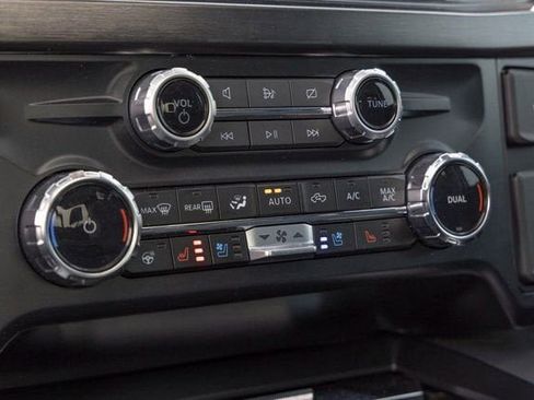 Used 2024 Ford F350 Lariat w/ Lariat Ultimate Package image 23