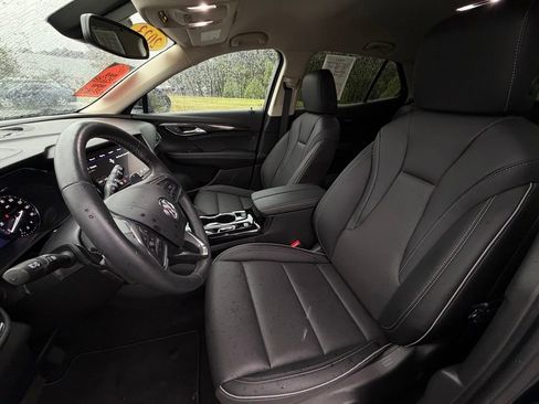 Used 2023 Buick Envision Essence image 11