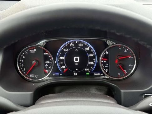 Used 2023 GMC Acadia AT4 w/ Technology Package image 17