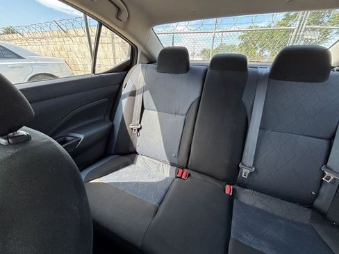 Used 2025 Nissan Versa SV FWD image 38