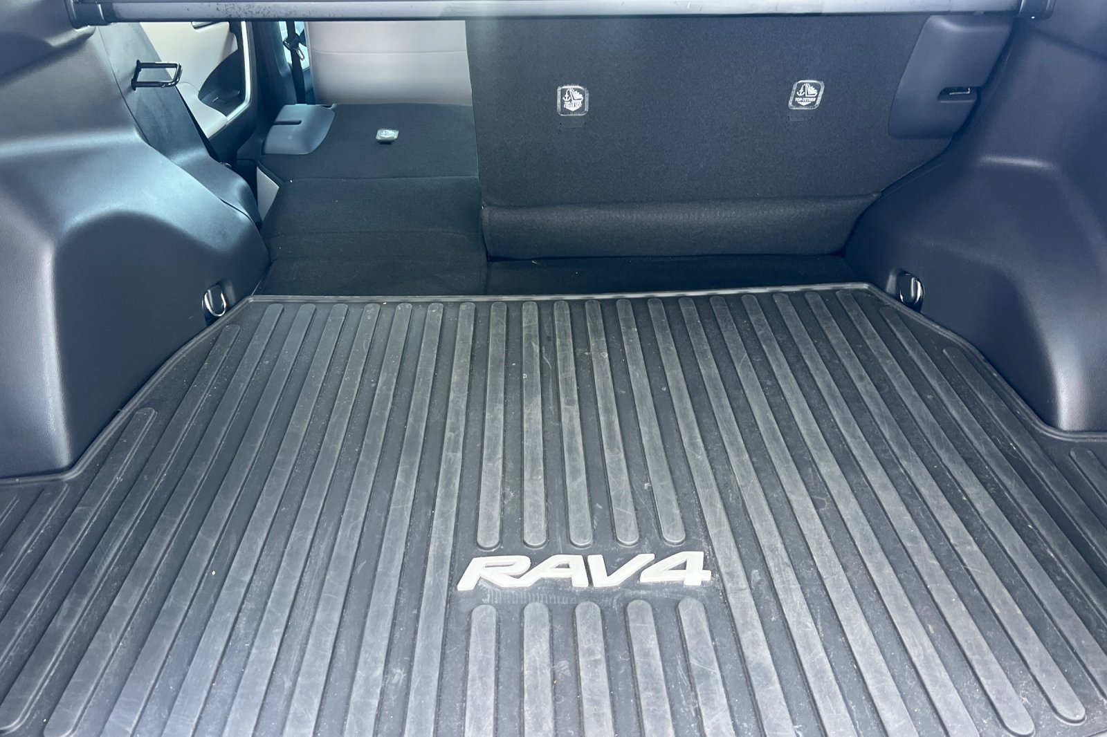 Certified 2025 Toyota RAV4 XLE w/ Convenience Package AWD/4WD image 12