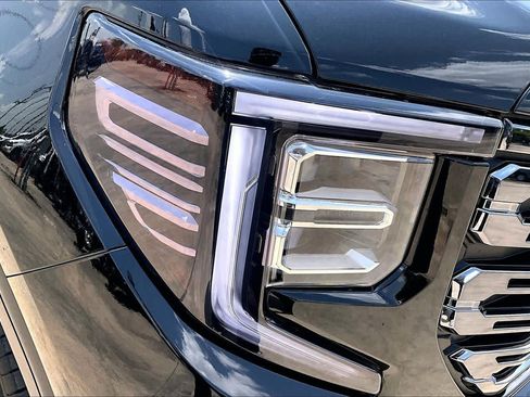Used 2025 GMC Sierra 1500 Denali Ultimate AWD/4WD image 55