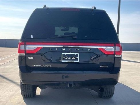 Used 2015 Lincoln Navigator 2WD w/ Equipment Group 101A Reserve image 4