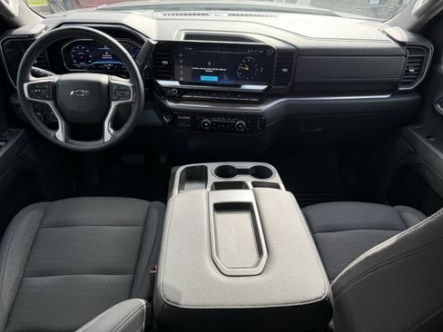 Used 2024 Chevrolet Silverado 1500 RST image 13