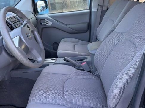 Used 2006 Nissan Frontier SE w/ (P01) Power Pkg image 10