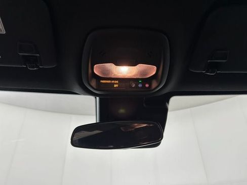 Used 2024 Buick Envista Preferred w/ Convenience I Package FWD image 23