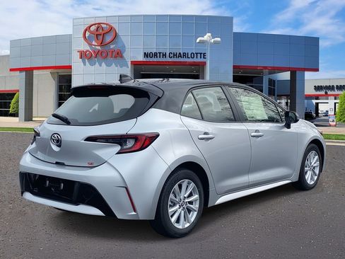 New 2026 Toyota Corolla SE image 8