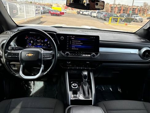 Used 2024 Chevrolet Colorado LT w/ LT Convenience Package image 12