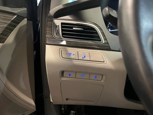 Used 2015 Hyundai Sonata Limited w/ Option Group 05 image 15