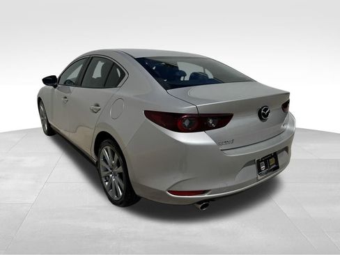 Certified 2023 MAZDA MAZDA3 s FWD image 4