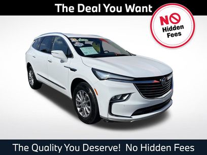 Used 2023 Buick Enclave Essence
