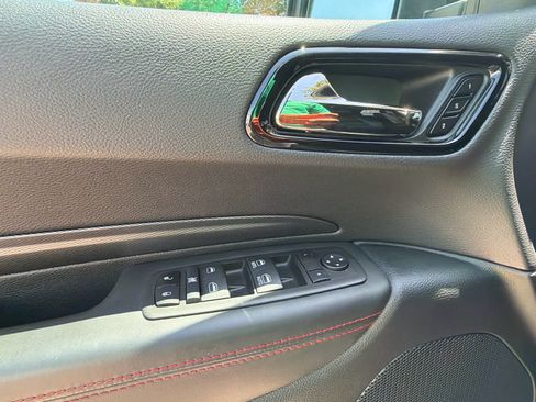 Used 2024 Dodge Durango GT RWD image 19