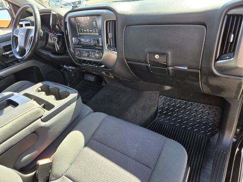 Used 2018 Chevrolet Silverado 1500 LT w/ All Star Edition image 13