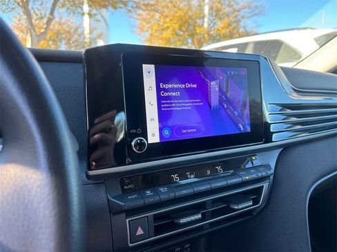 Certified 2025 Toyota Camry LE image 21