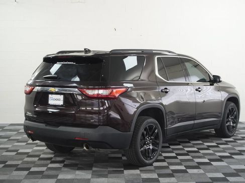 Used 2020 Chevrolet Traverse LT w/ Driver Confidence II Package AWD/4WD image 6