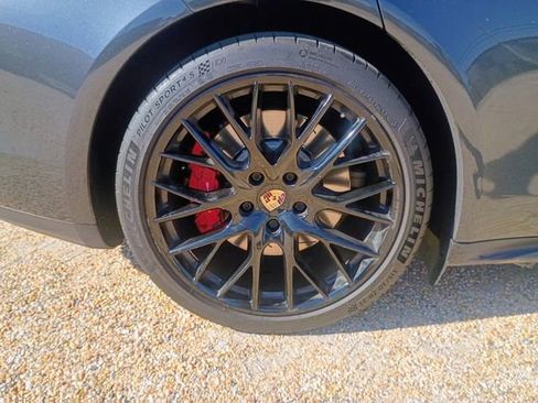 Used 2017 Porsche Panamera Turbo AWD/4WD image 18