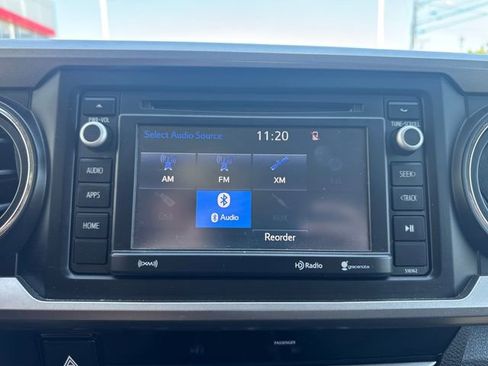 Used 2017 Toyota Tacoma SR5 w/ Tow Package AWD/4WD image 20