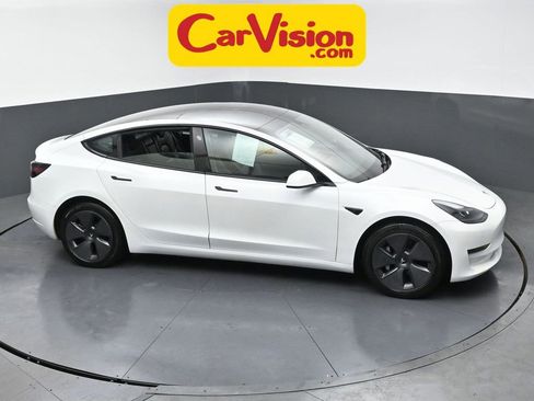 Used 2023 Tesla Model 3 Standard Range image 46