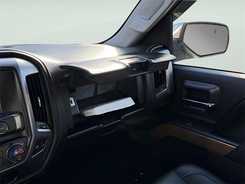 Used 2016 Chevrolet Silverado 1500 LTZ Z71 image 27