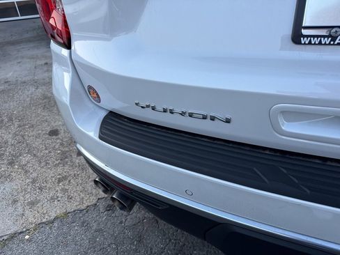 Used 2022 GMC Yukon Denali image 20