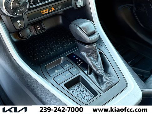 Used 2020 Toyota RAV4 XLE image 26