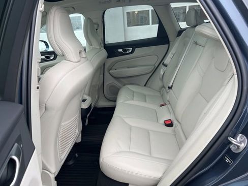 Certified 2023 Volvo XC60 B5 Plus w/ Climate Package image 25