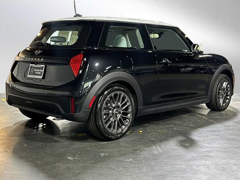 Used 2026 MINI Cooper 2-Door Hardtop FWD image 3