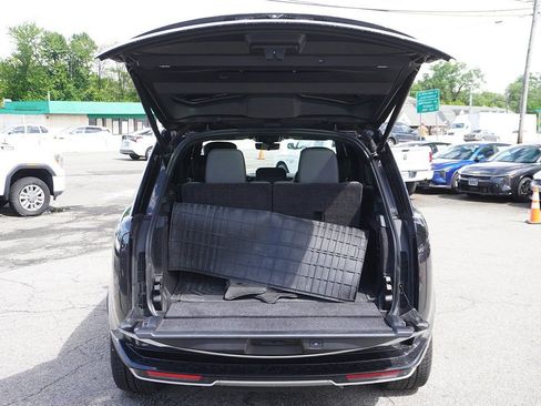 Used 2024 Land Rover Range Rover Long Wheelbase Autobiography AWD/4WD image 24