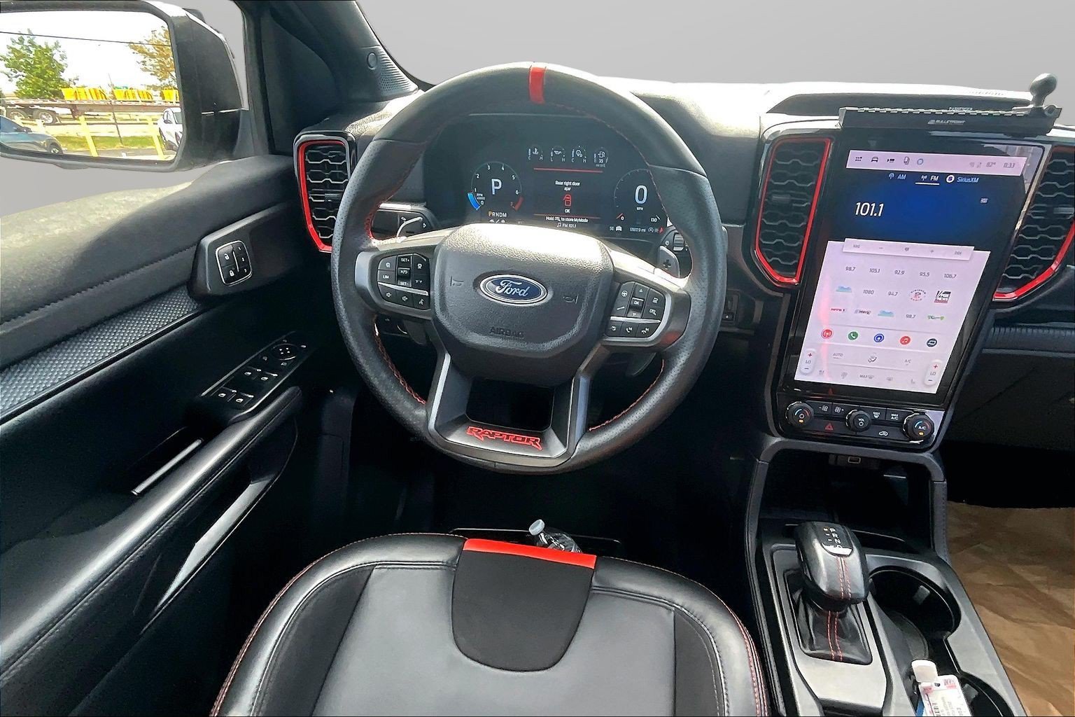 Used 2025 Ford Ranger Raptor AWD/4WD image 5
