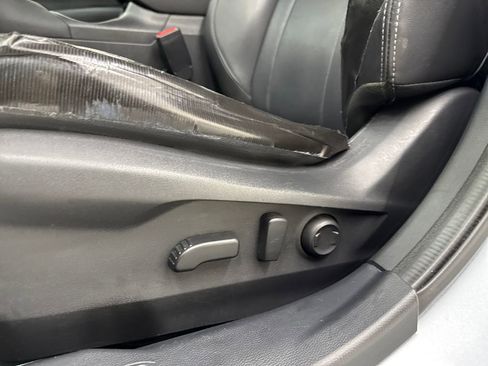 Certified 2022 Subaru Outback Limited image 13