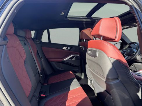 Used 2025 BMW X6 M60i image 31
