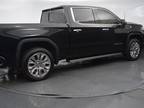 Used 2021 GMC Sierra 1500 Denali w/ Denali Ultimate Package AWD/4WD image 6