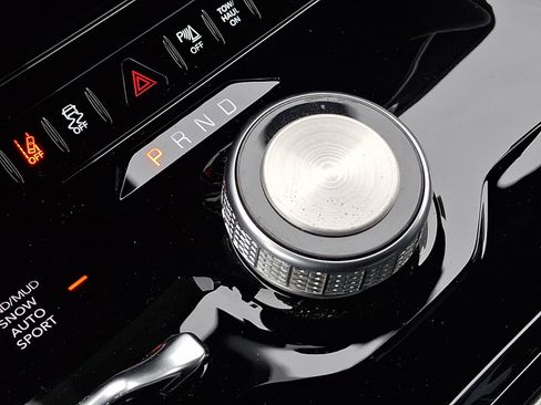 New 2026 Jeep Grand Wagoneer 4WD image 10