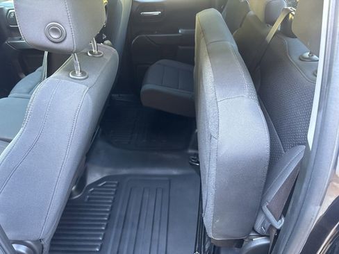 Certified 2023 Chevrolet Silverado 1500 W/T w/ Z71 Off-Road Package image 42