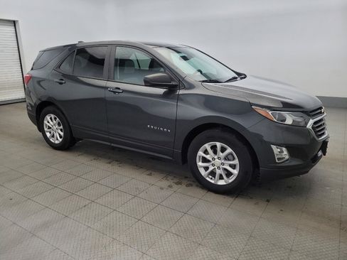 Used 2020 Chevrolet Equinox LS w/ LS Convenience Package FWD image 11