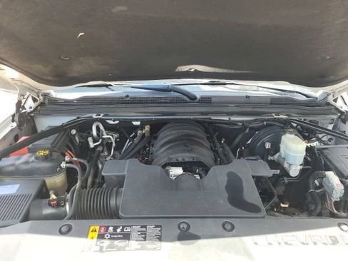 Used 2019 Chevrolet Tahoe Premier w/ Premier Plus Edition RWD image 12