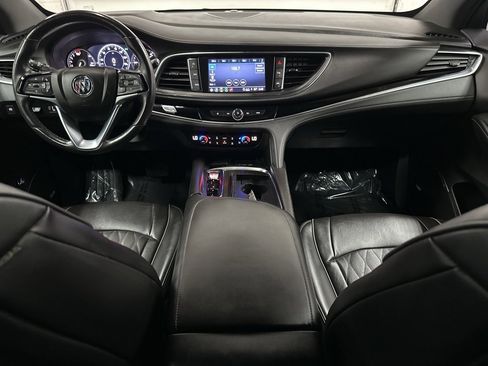 Used 2022 Buick Enclave Avenir w/ Avenir Technology Package image 22