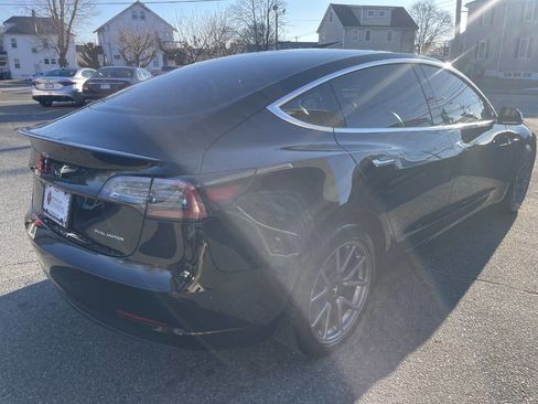 Used 2020 Tesla Model 3 Long Range image 8