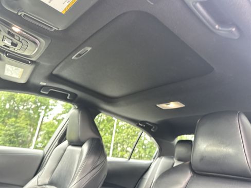 Certified 2023 Toyota Corolla XSE FWD image 28
