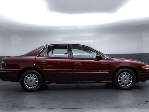 Used 2001 Buick Century Custom w/ Premium Pkg image 3