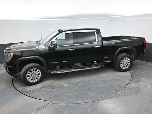 Used 2021 GMC Sierra 2500 Denali w/ Denali Ultimate Package AWD/4WD image 14