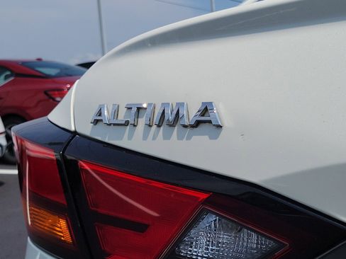 Used 2021 Nissan Altima 2.5 SL image 6