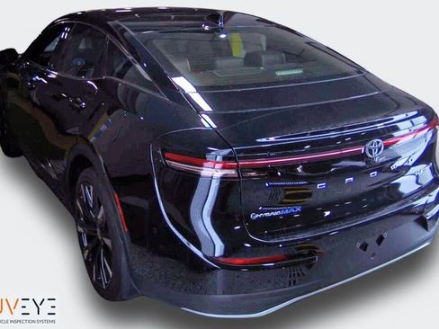 New 2026 Toyota Crown Platinum image 4